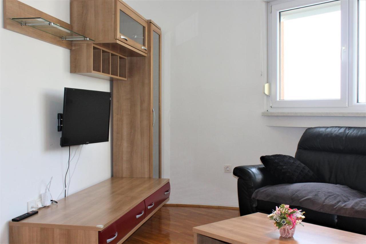 Appartamento Tomislav Makarska Esterno foto
